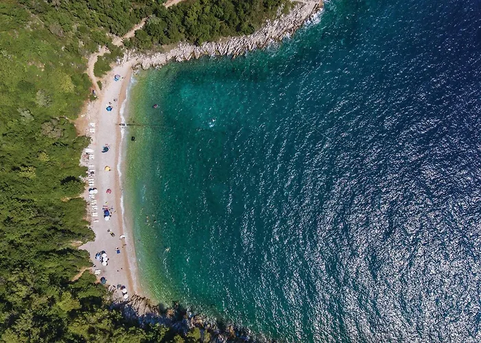 1 Bedroom Awesome In * Rabac